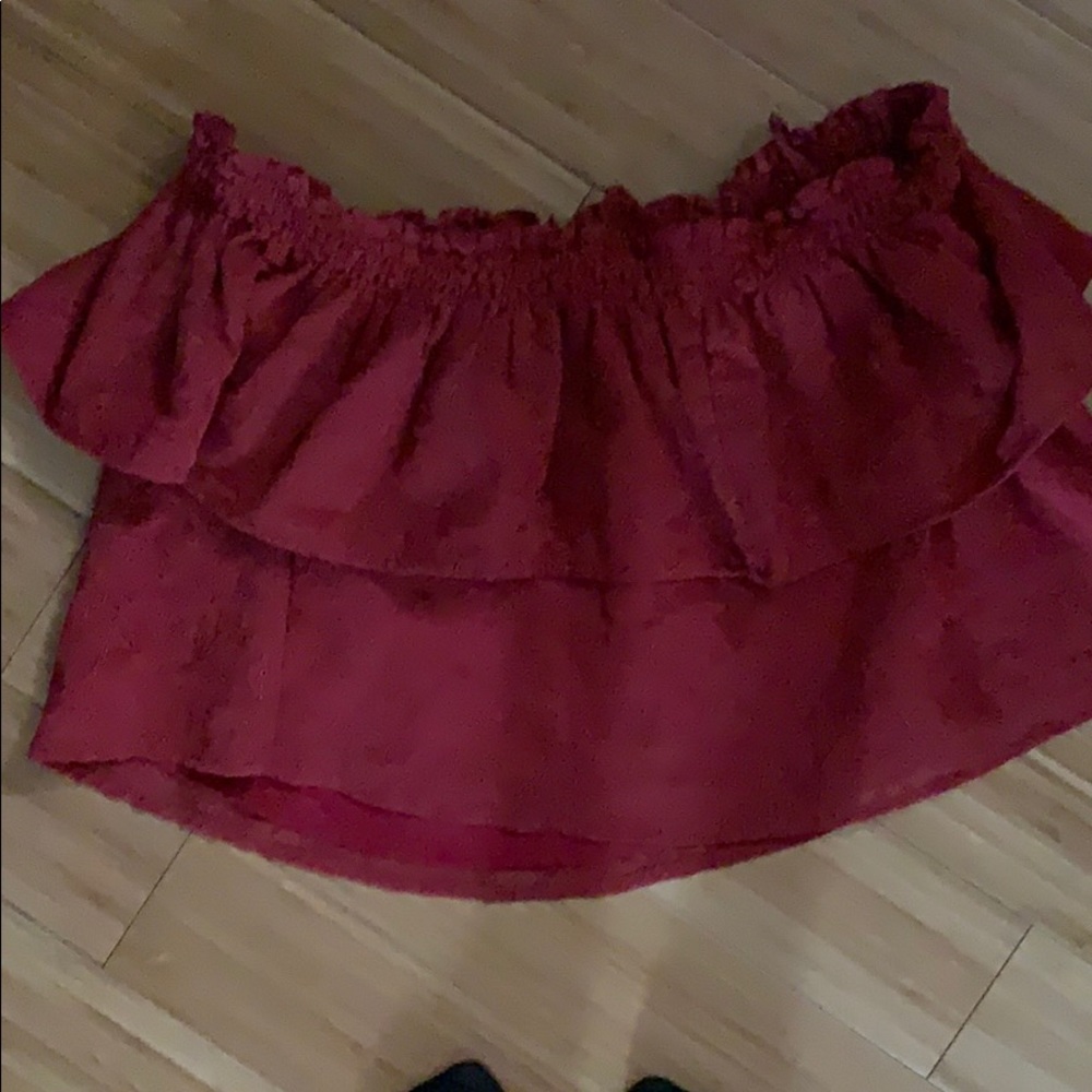 BRAND NEW LOVERS AND FRIENDS RED CROP TOP